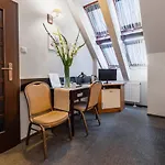 Pod Kasztanami فندق 3*